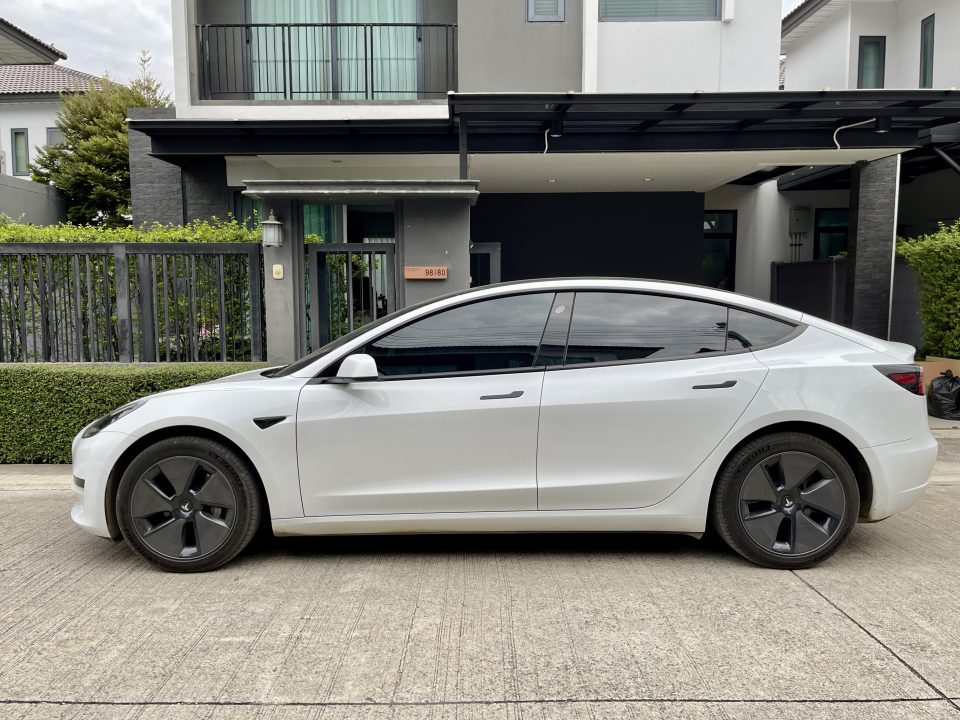 Tesla model 3 เชียงใหม่