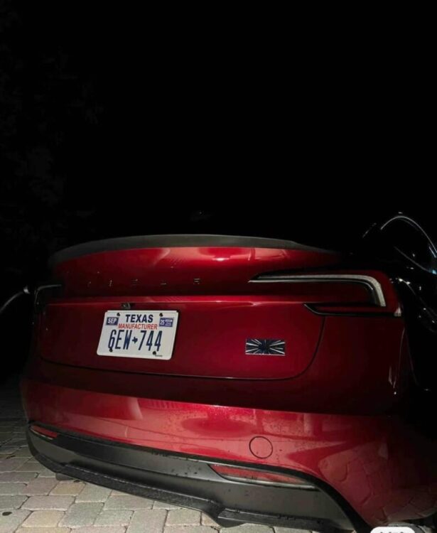 Tesla Model 3 Ludicrous / Performance