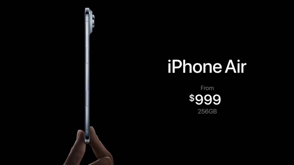 iPhone Air vs iPhone 16 Plus 4